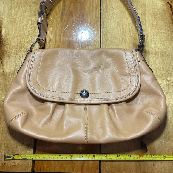 Coach Soho Pleated handbag - Picture 7 of 9